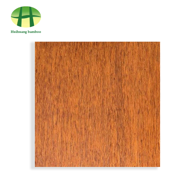 Luonnonvärinen kiiltävä paksu bambulattia