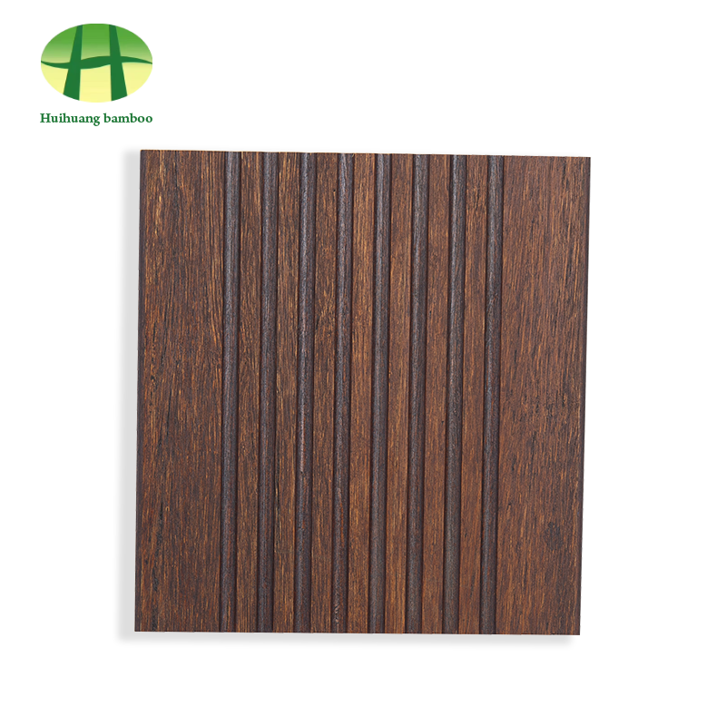 Suuriaaltoinen bambulattia