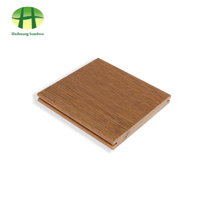 Pieniurainen bambulattia